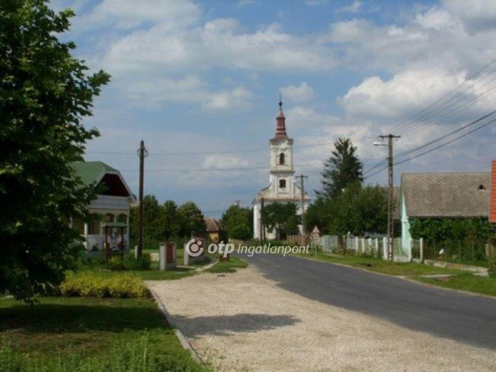 Eladó építési telek, Siójut, Siófok