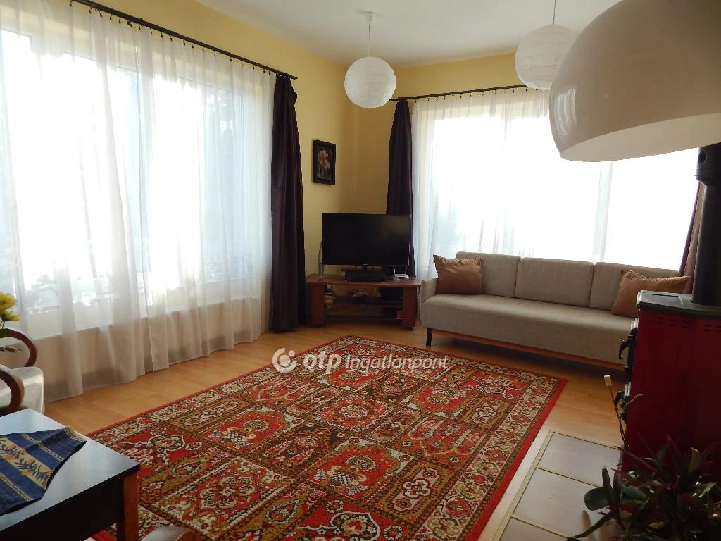 Eladó családi ház, Nagykovácsi, Zsíroshegyalja