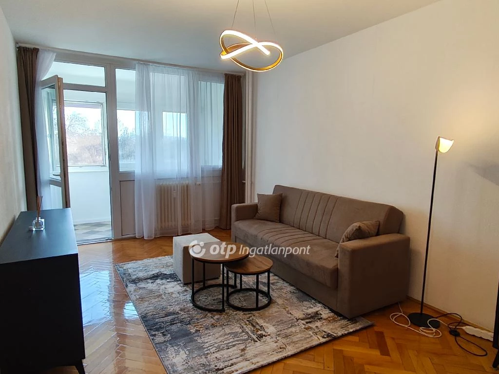 Eladó panellakás, Budapest XI. kerület, Etele út