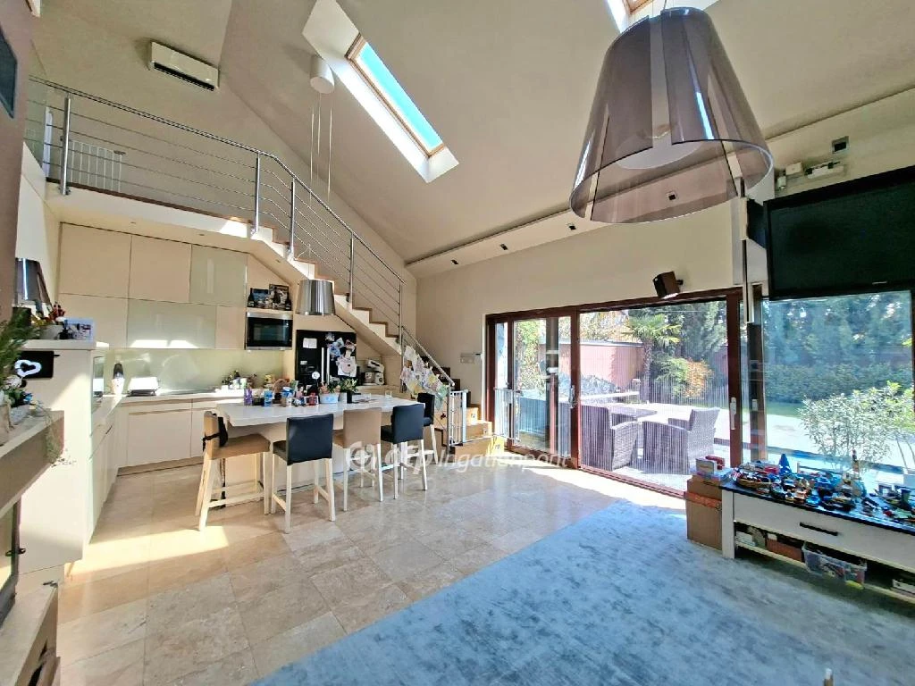 c3-1-name c2-2-name, Budapest XX. kerület, Pesterzsébet