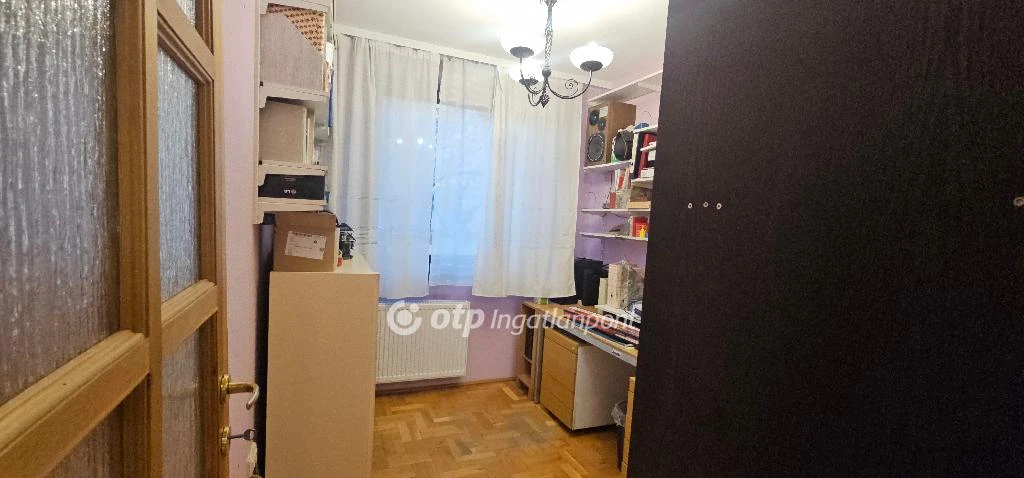 Eladó panellakás, Budapest XVIII. kerület, Kertvárosi