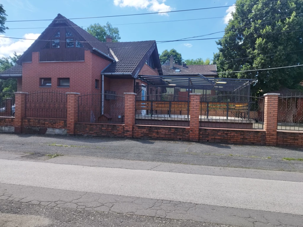 For sale house, Miskolc, Vasgyár