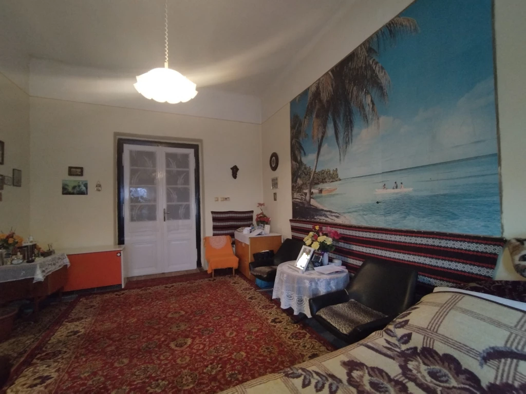 Szerencsen 97 m2-es lakás eladó