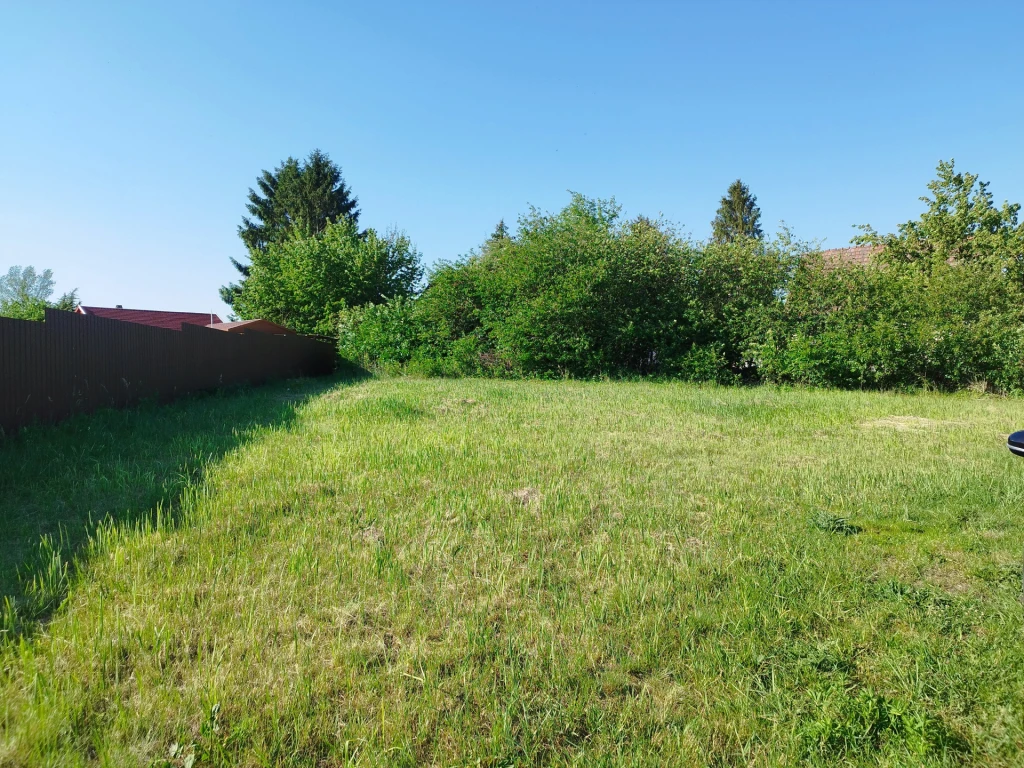Mezőcsát Üdülőtelepén eladó 550 m2-es telek