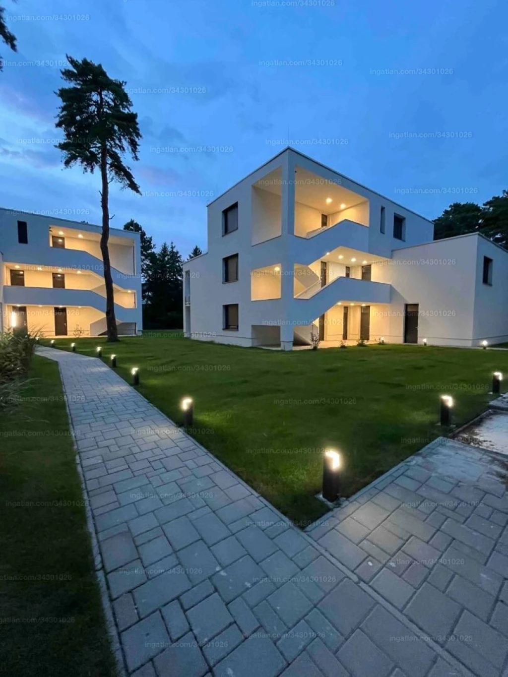 BALATONFENYVES - FENYVESLIGET RESIDENCE