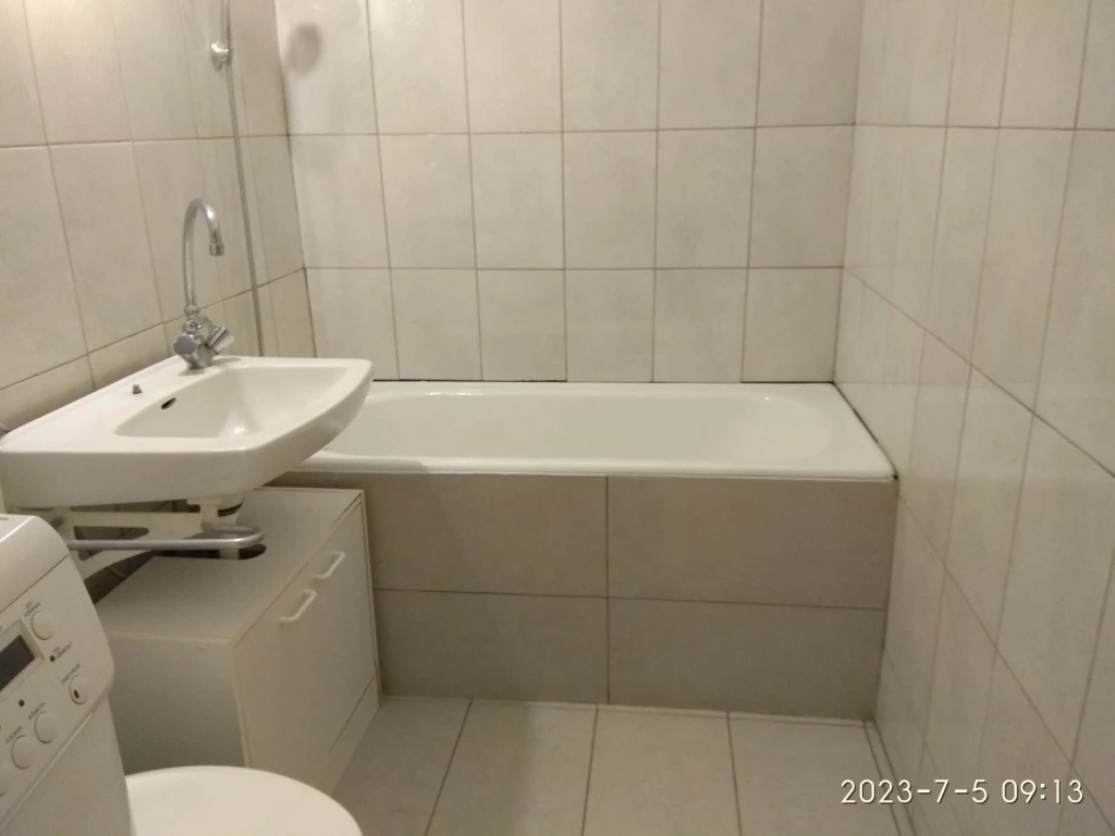 c3-2-name c2-20-name, Budapest XXI. kerület, Ady Endre út 3