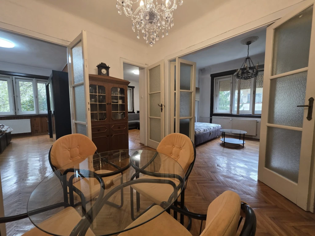 c3-2-name c2-19-name, Budapest II. kerület, Szilágyi Erzsébet fasor