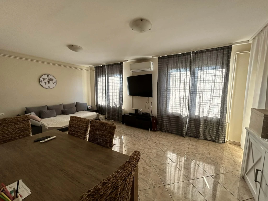 Vidéki vállalkozásra is alkalmas családi ház