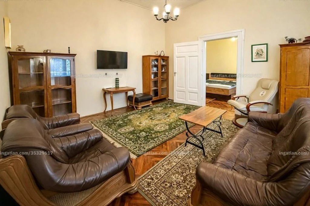 c3-1-name c2-19-name, Budapest V. kerület, Belváros, Sütő utca