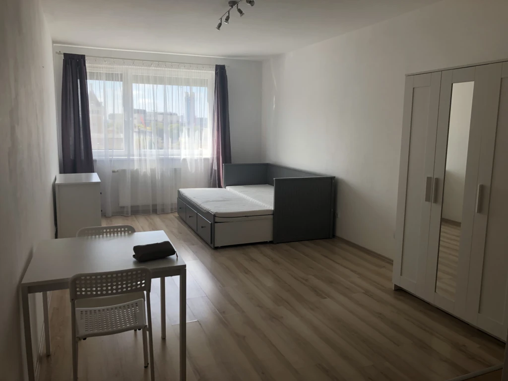 Kiadó téglalakás, Budapest IX. kerület, Mester utca 83