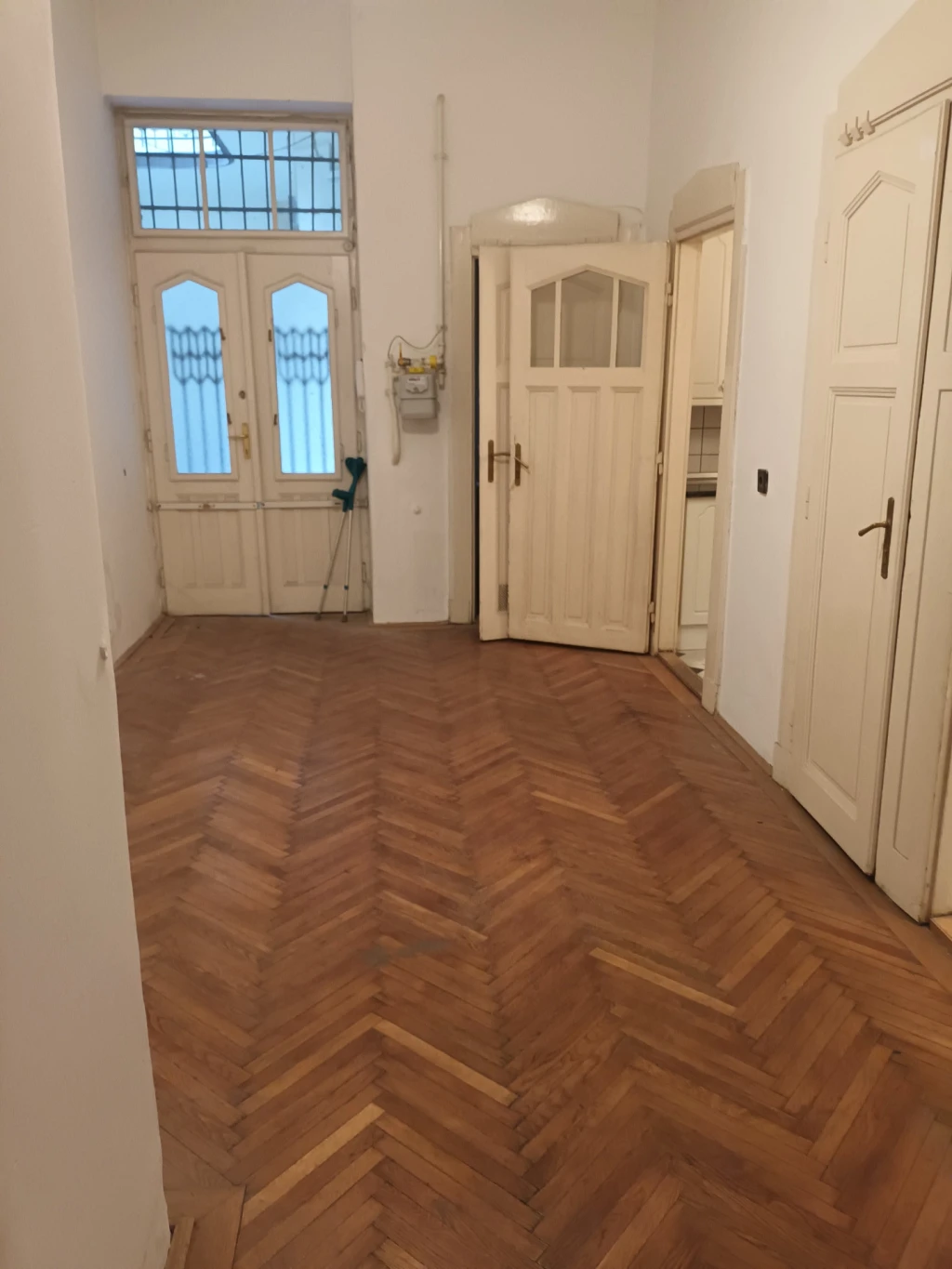 c3-1-name c2-19-name, Budapest V. kerület, Balaton utca 12