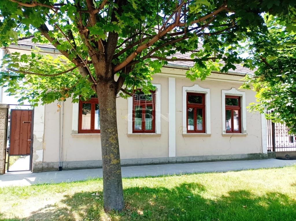 Eladó családi ház, Biatorbágy, Bia, Biatorbágy, Nagy u.