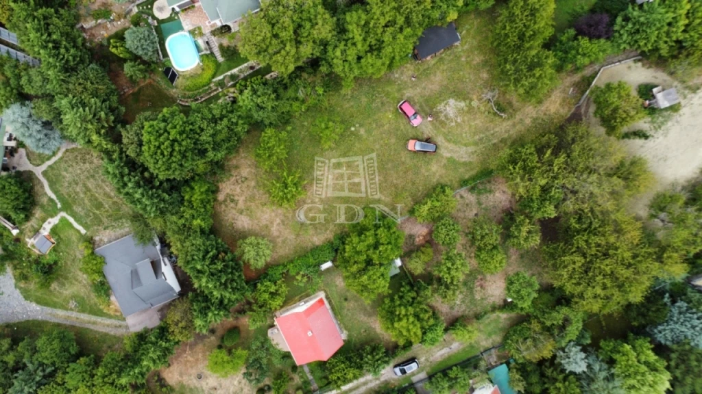 Eladó üdülőtelek, Szentendre, Tyúkosdűlő, Természetközeli telek