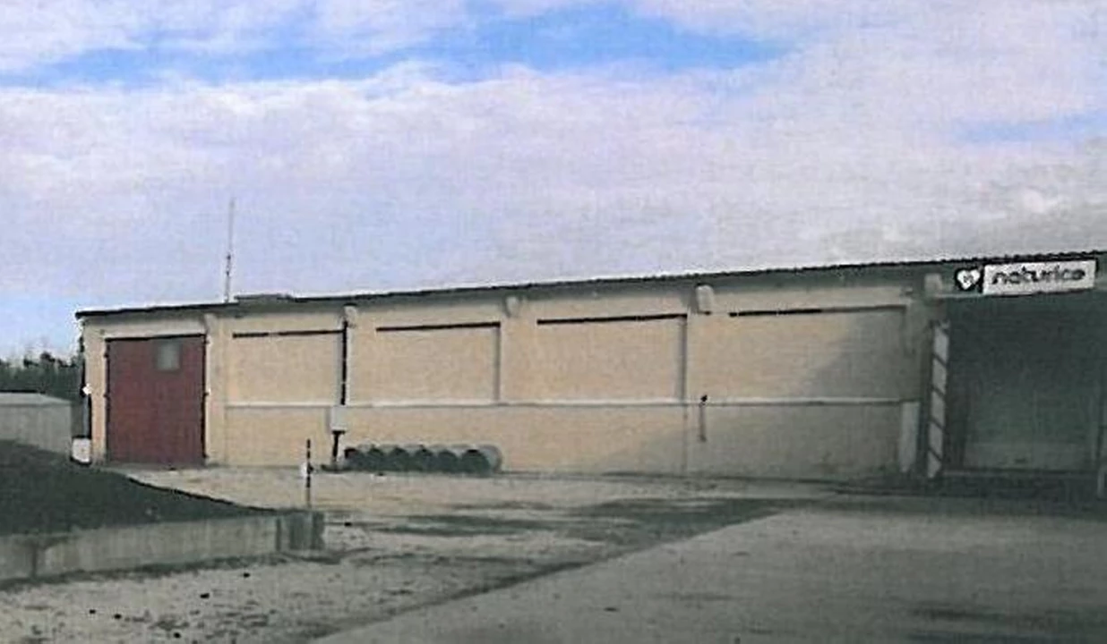 Eladó a+, Hajdúnánás