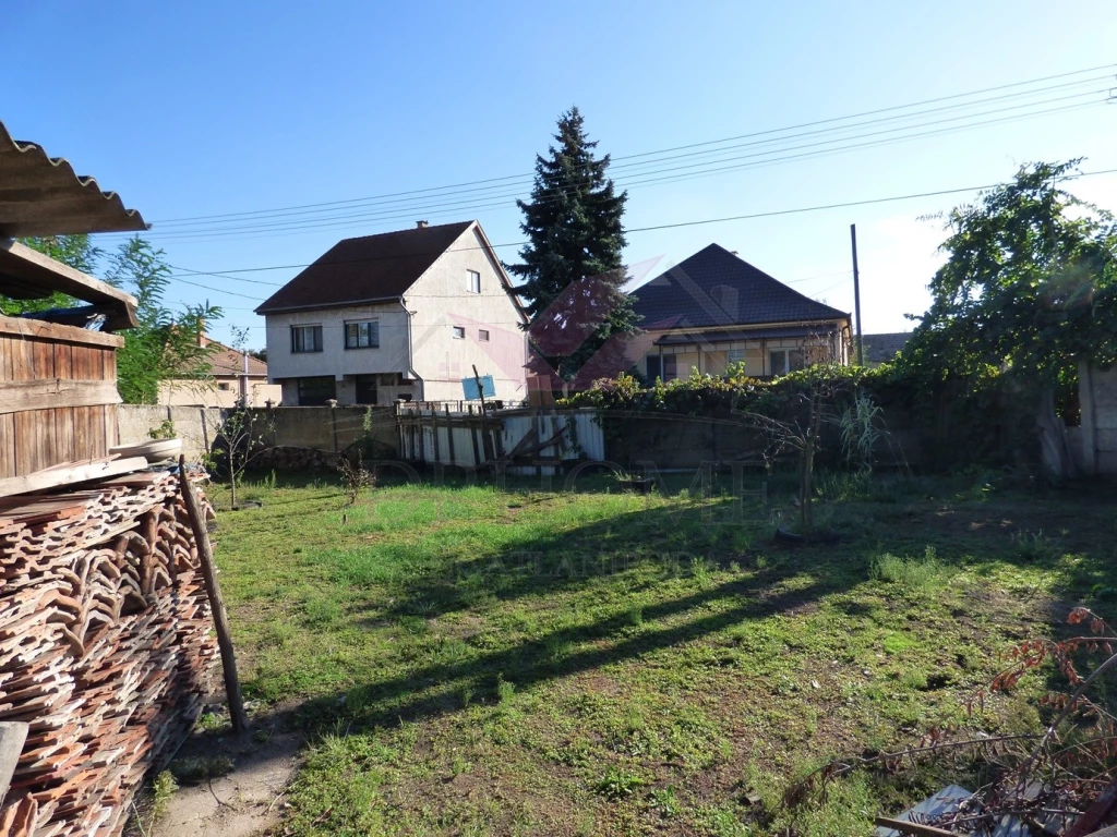 For sale building plot, Mikepércs