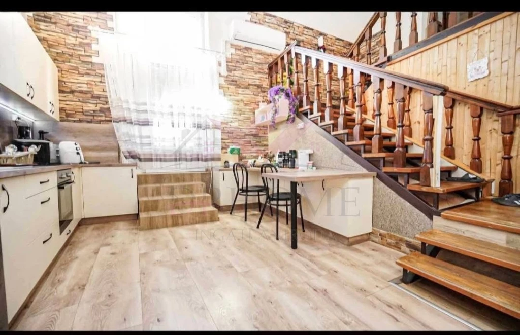 Eladó 140 m2 ikerház, Hajdúsámson