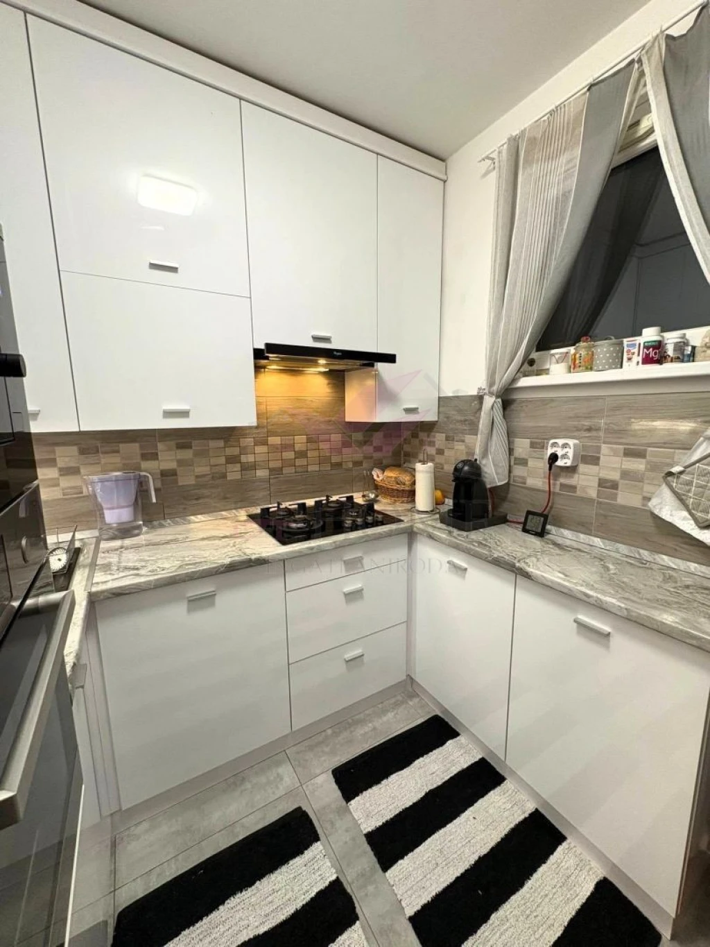 Eladó 70 m2 panel lakás, Debrecen