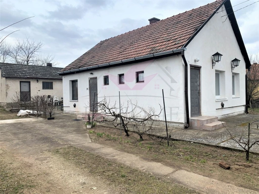 c3-1-name c2-1-name, Hajdúsámson, Oncsatelep