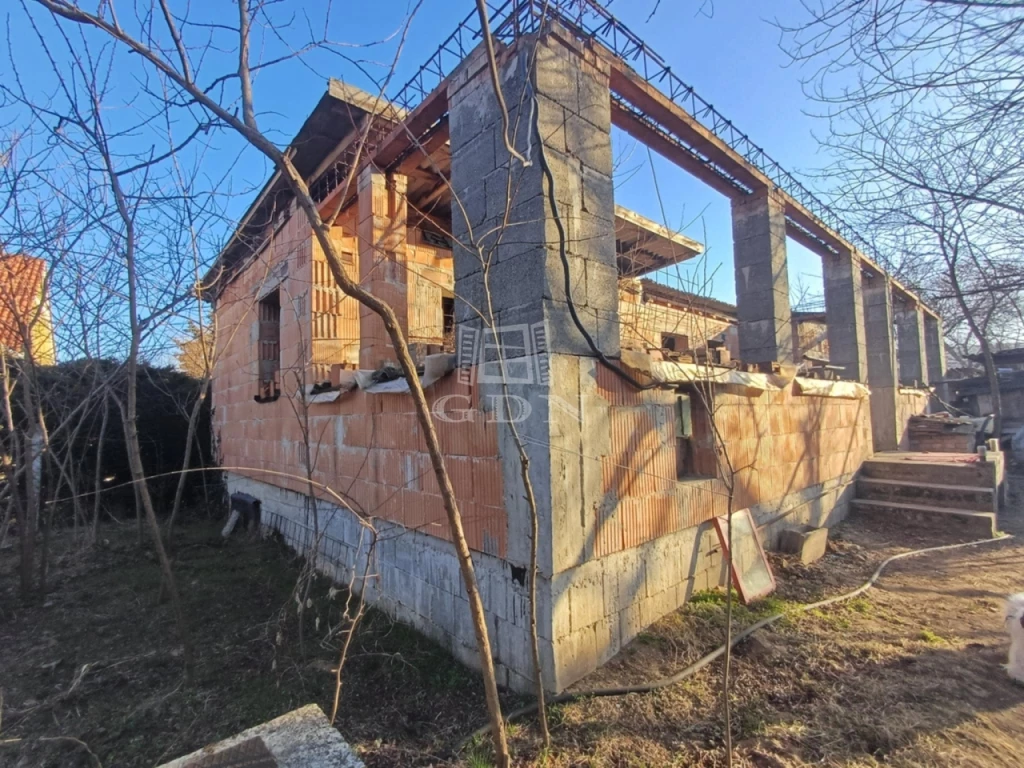 Eladó családi ház, Veresegyház, Ligetek, Karacs Teréz utca