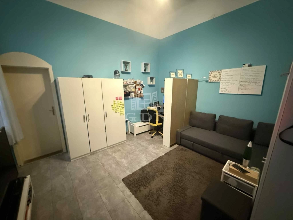 For sale brick flat, Budapest VIII. kerület, Népszínház negyed, Csokonai utca