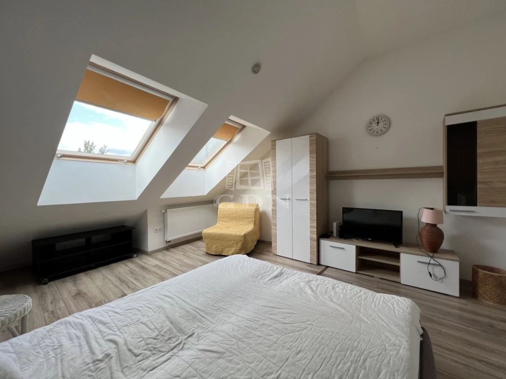 Eladó téglalakás, Budapest VIII. kerület, Corvin negyed, Práter utca