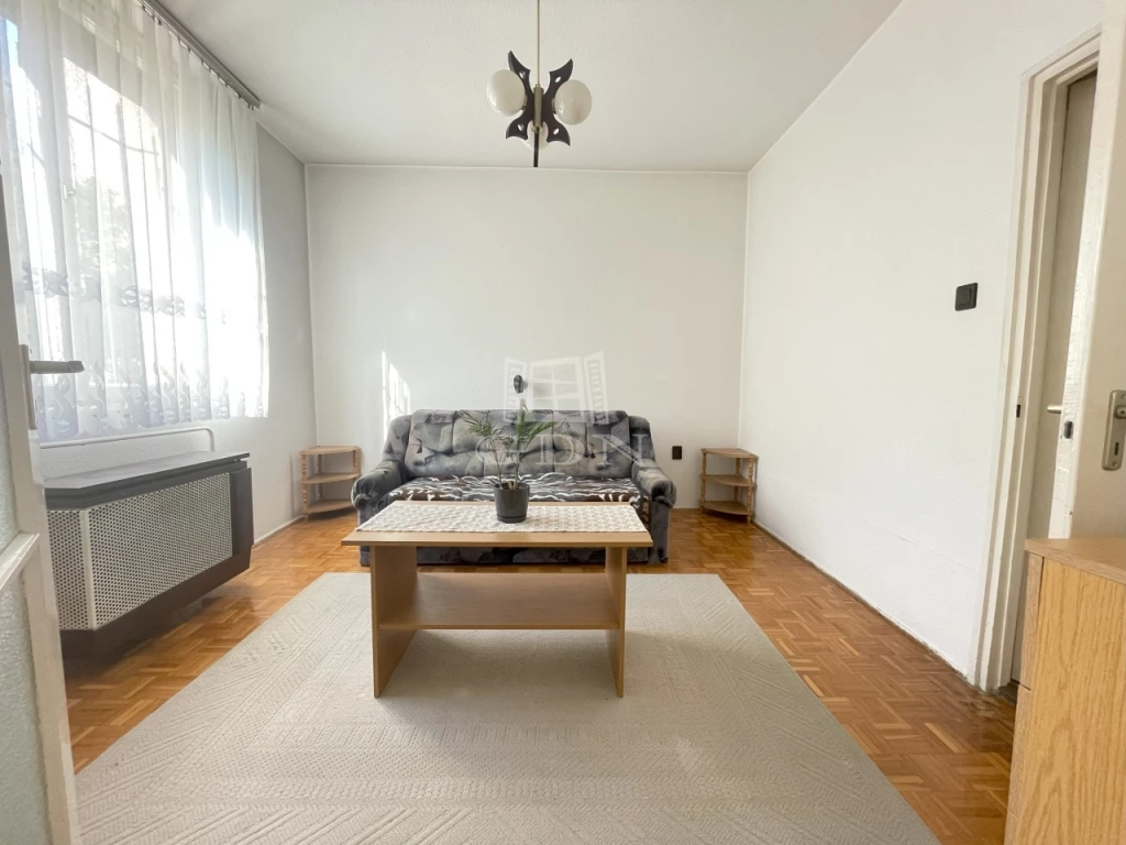 Eladó téglalakás, Budapest IV. kerület, Izzó lakótelep, Káposztásmegyeri út