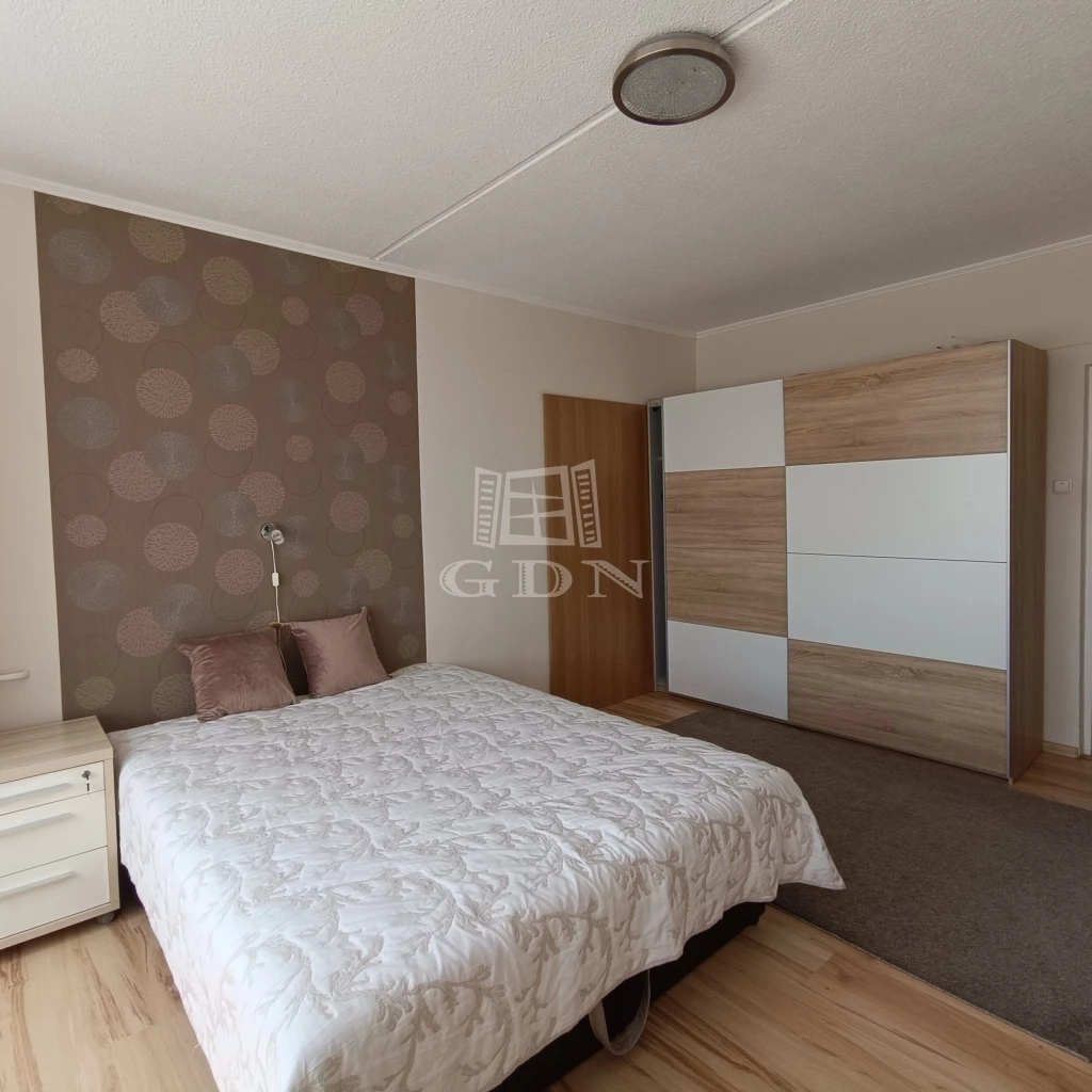 For sale panel flat, Budapest XIV. kerület, Pillangó park