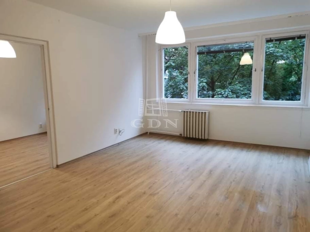 For sale panel flat, Budapest XIII. kerület, Kárpát utca