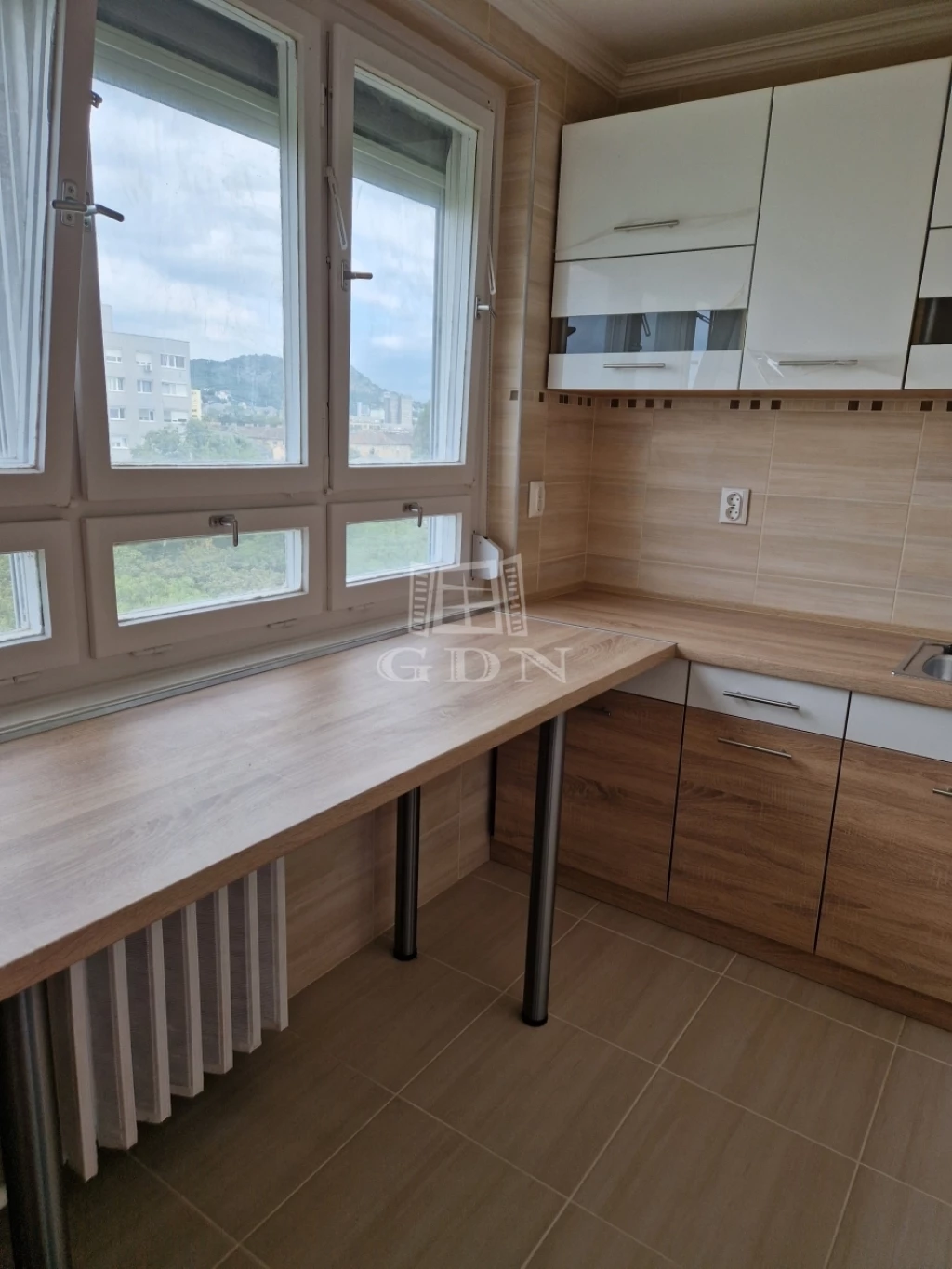 Eladó panellakás, Budapest XI. kerület, Tétényi út