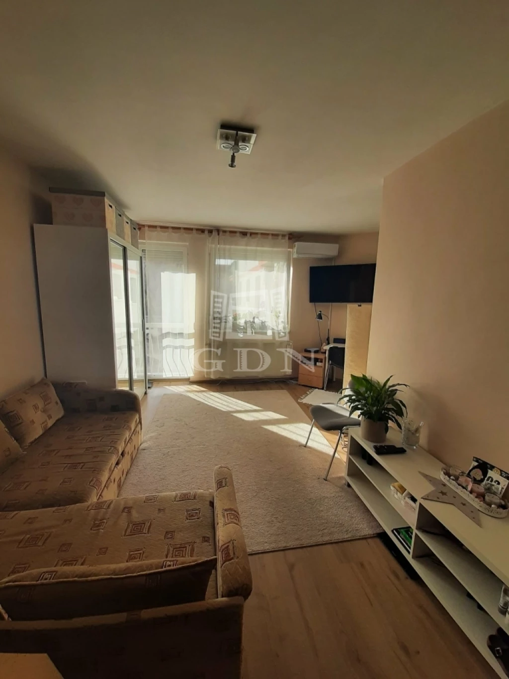 For sale brick flat, Budapest XV. kerület, Bocskai utca