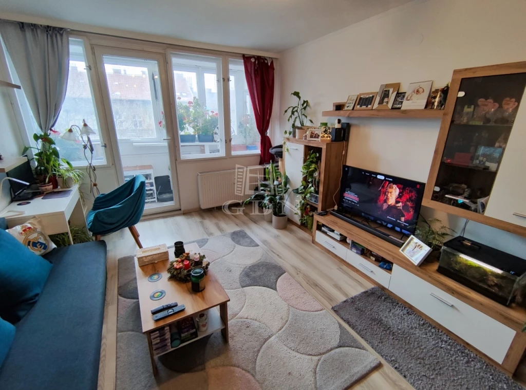 For sale brick flat, Budapest VIII. kerület, Práter utca