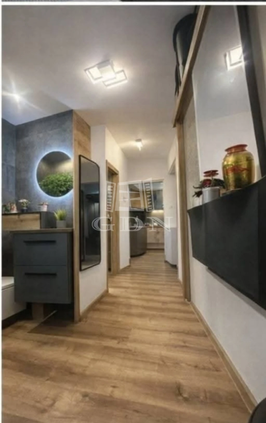 c3-1-name c2-19-name, Budapest XIV. kerület, Pascal strandnal