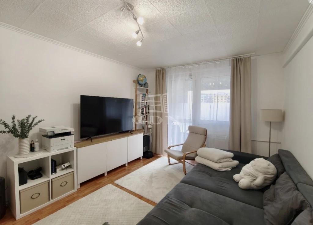 c3-1-name c2-20-name, Budapest XV. kerület, Erdőkerülő utca