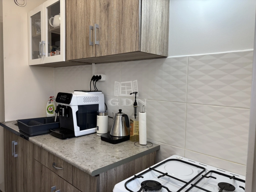 c3-1-name c2-20-name, Budapest XIX. kerület, Kispest lakótelep, Zrínyi utca