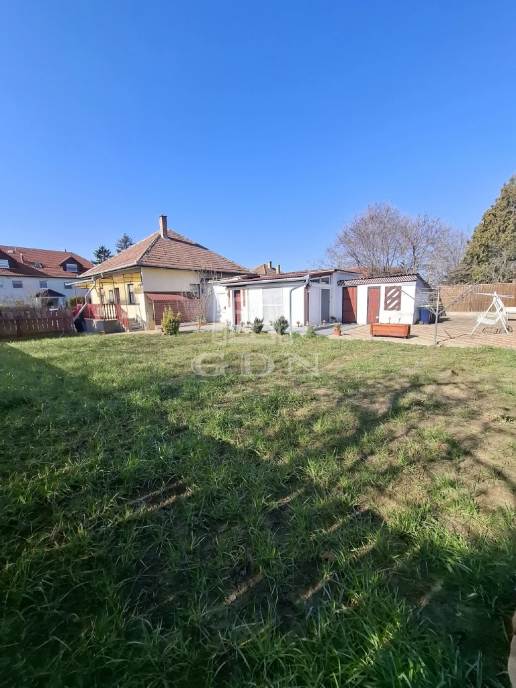 Eladó családi ház, Budapest XVII. kerület, Érdem utca