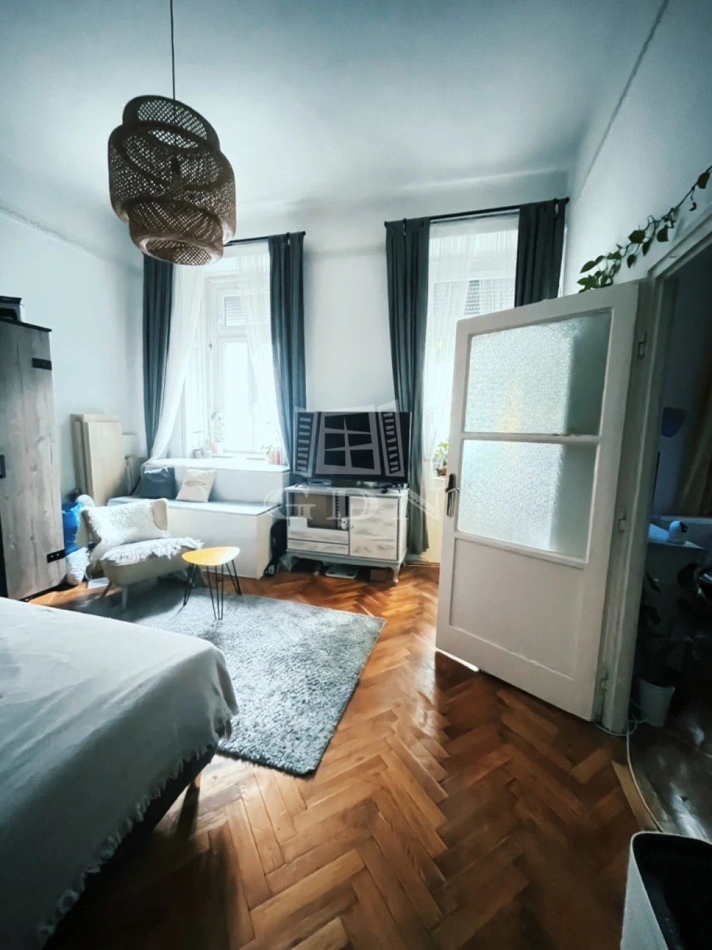 Eladó téglalakás, Budapest VIII. kerület, Illés utca