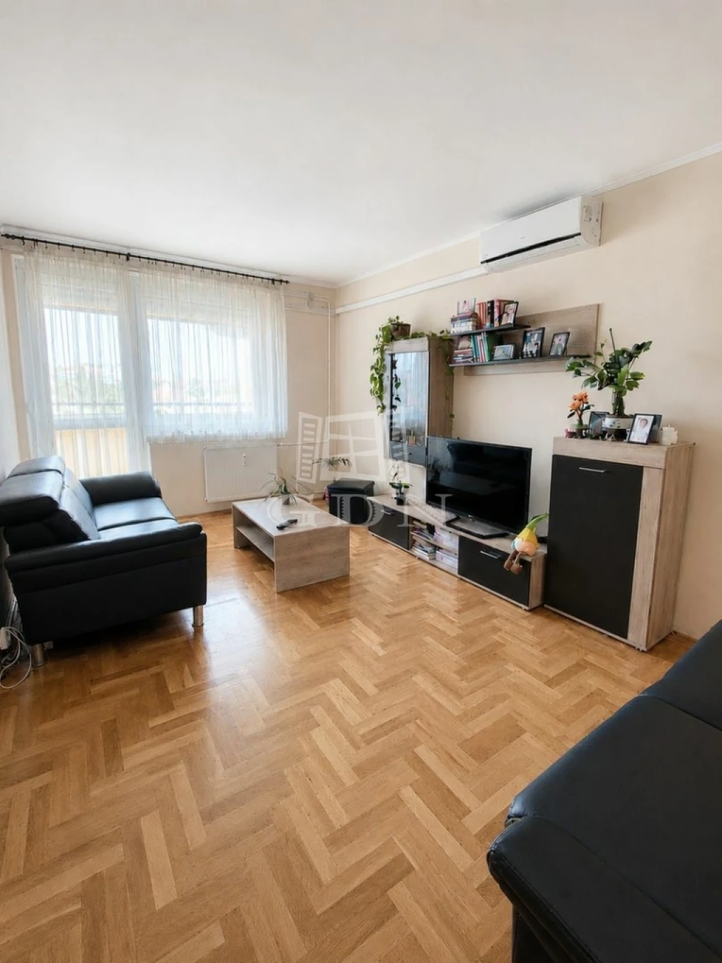 Eladó panellakás, Budapest XX. kerület, Pesterzsébet, Tótfalusi Kis Miklós sétány