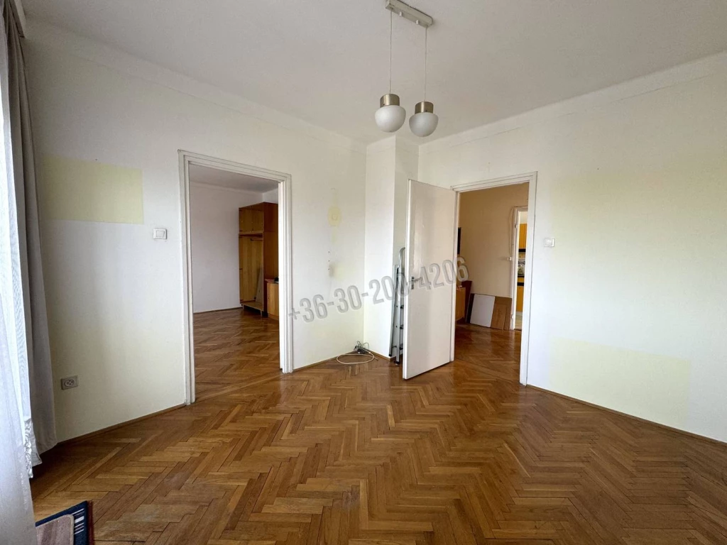 For sale brick flat, Mosonmagyaróvár, Városközpont