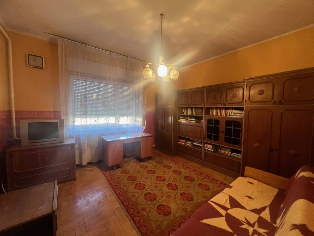 Eladó Családi ház, Oroszlány, Borbálatelep, 140nm, 58990000 Ft