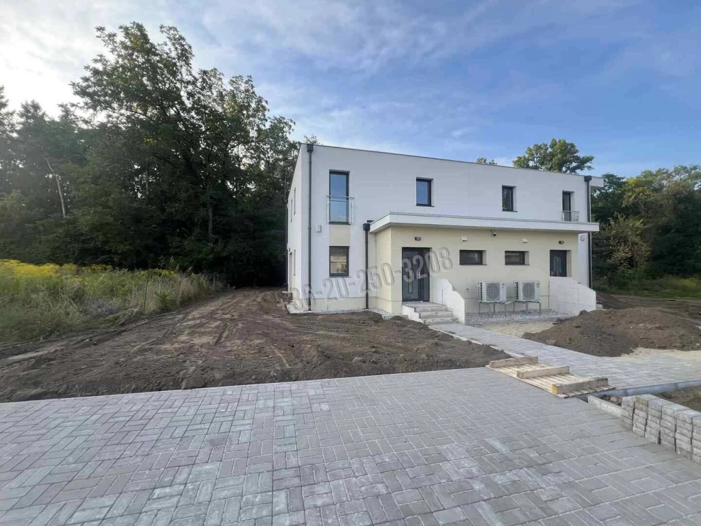 For sale semi-detached house, Tata, Nincs megadva