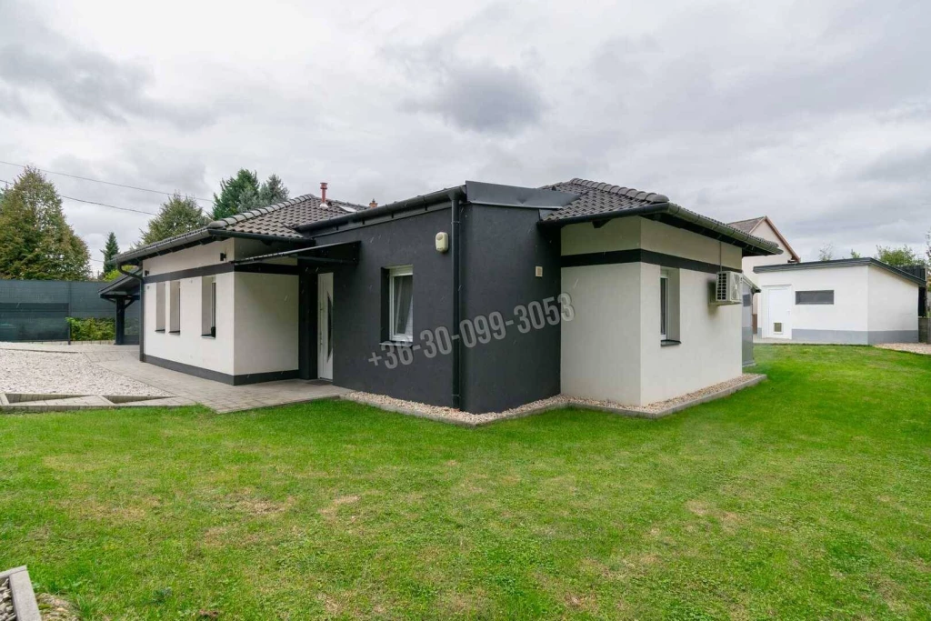 c3-1-name c2-1-name, Mosonmagyaróvár, Majorok