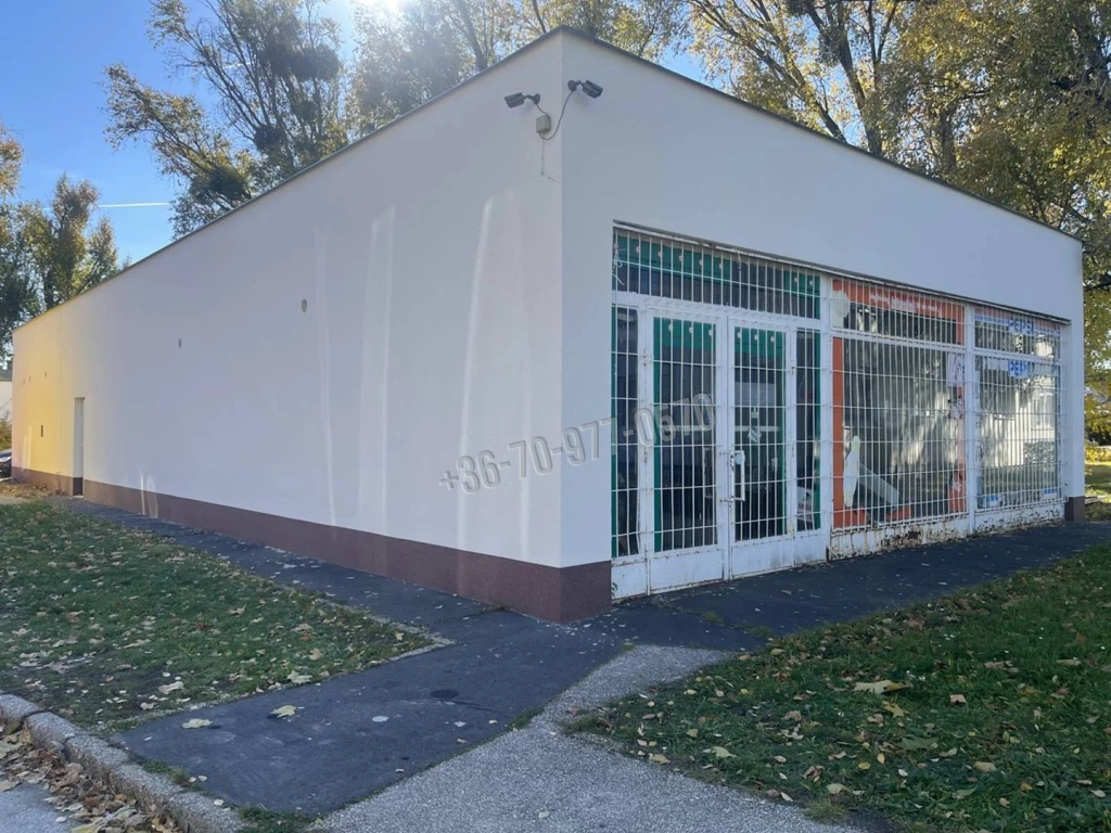 For sale store, Tatabánya, Kertváros