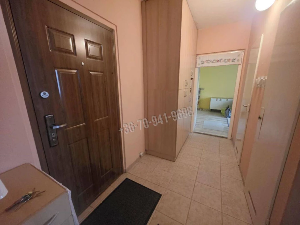 For sale panel flat, Dunaújváros, Római városrész