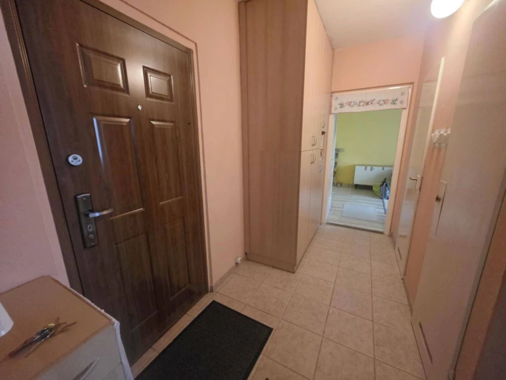 Eladó Panellakás, Dunaújváros, Római városrész, 52nm, 29990000 Ft