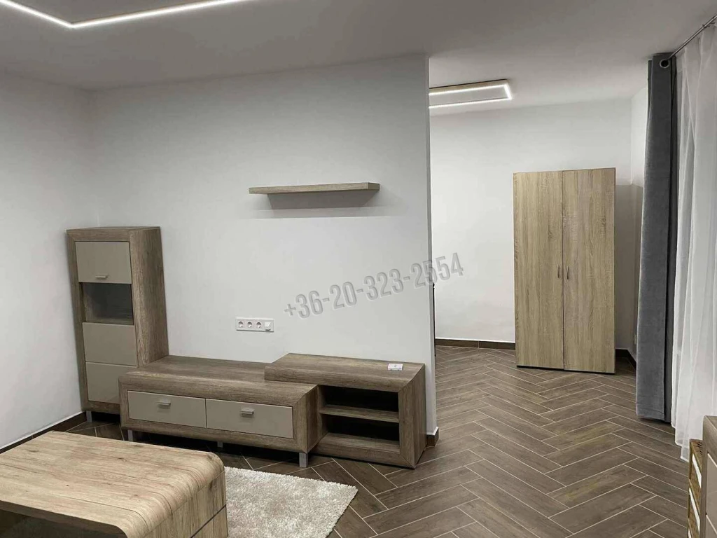 c3-1-name c2-19-name, Sopron, Nincs megadva