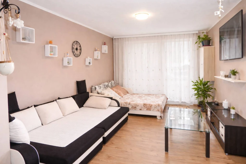 Eladó Panellakás, Tatabánya, Gál István lakótelep, Gál István lakótelep, 55nm, 41500000 Ft