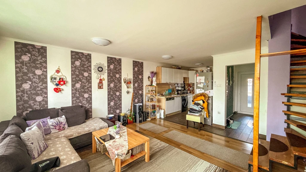 Eladó Sorház, Mosonmagyaróvár,  Nincs megadva, 138nm, 77990000 Ft