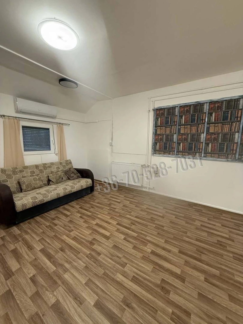 Eladó Panellakás, Tatabánya, Gál István lakótelep, 29nm, 27800000 Ft