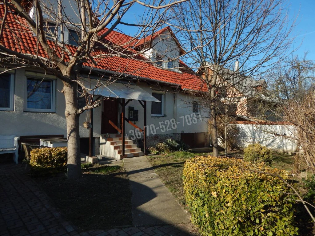 For sale house, Tata, Nincs megadva