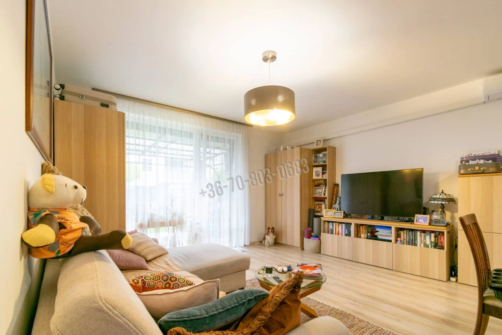 Eladó Társasházi lakás, Mosonmagyaróvár,  Nincs megadva, 65nm, 81900000 Ft